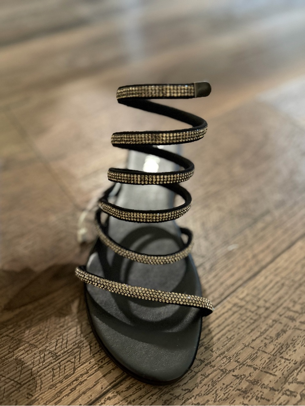 Zuiki Black Rhinestone Spiral Strap Flat Sandal